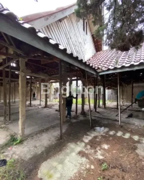 image TANAH DATAR LOKASI STRATEGIS - SAYAP DAGO - ADA BANGUNAN TUA (1)