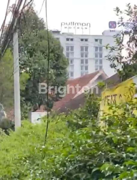 image TANAH DATAR LOKASI STRATEGIS - SAYAP DAGO - ADA BANGUNAN TUA (4)