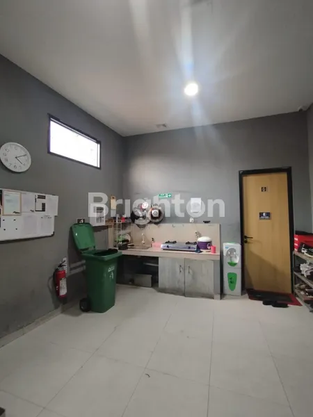 image BANGUNAN KOMERSIAL SIAP USAHA JATIASIH BEKASI (5)