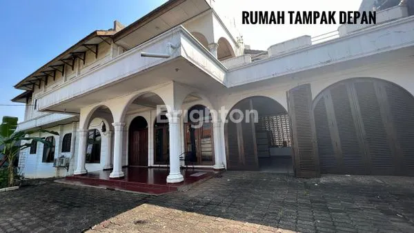 image RUMAH MEWAH SIAP HUNI DI SIMATUPANG JAKARTA SELATAN  (8)