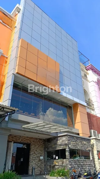 image RUKO GANDENG LOKASI STRATEGIS DI PLUIT JAKARTA UTARA (1)