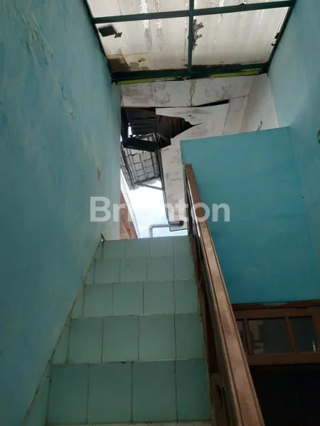 image RUMAH TINGGAL DIKAWASAN WISATA (4)