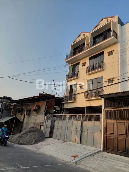 image RUKO 4LT DI WIDARA WIJAYA KUSUMA (1)