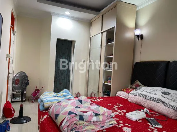 image RUMAH 2 LANTAI SEMI-FURNISH STRATEGIS DEKAT PASAR PEJUANG BEKASI (3)