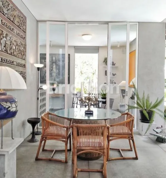 image PROPERTI KOMERSIL 1043M² DENGAN CAFé BERGAYA SINGAPURA (6)