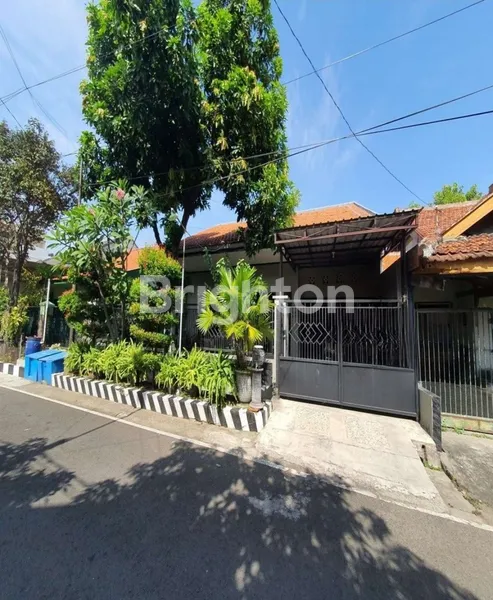 image RUMAH SECOND RUNGKUT SURABAYA TIMUR DEKAT MERR, GUNUNG ANYAR (1)