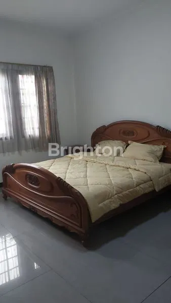 image DISEWAKAN PAKUWON INDAH DEPAN (3)