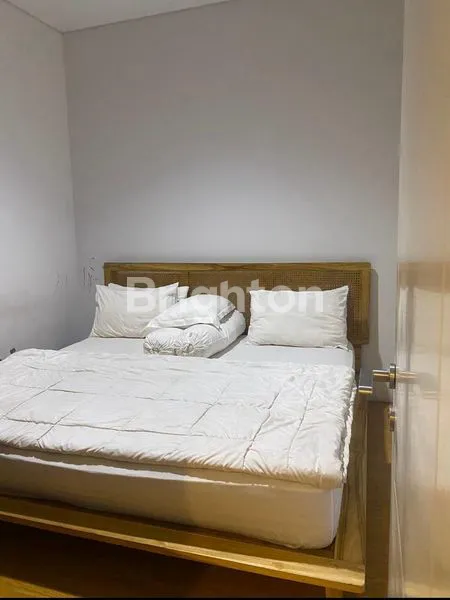 image RUMAH BAGUS MURAH 2 LANTAI DI THE SAVIA CLUSTER VISANA BSD CITY TANGERANG (2)