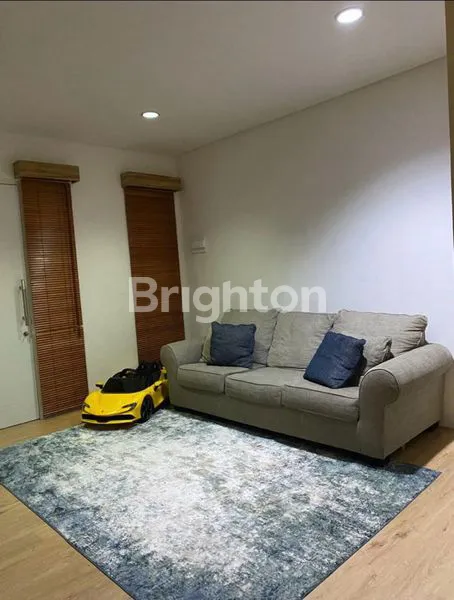 image RUMAH BAGUS MURAH 2 LANTAI DI THE SAVIA CLUSTER VISANA BSD CITY TANGERANG (6)