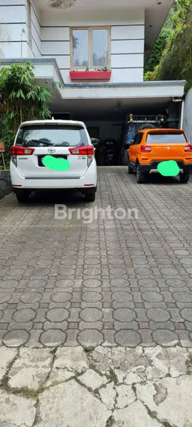 image RUMAH MEWAH  2 LANTAI SIAP HUNI DI KOMPLEK VILLA TRINITI BANDUNG (8)