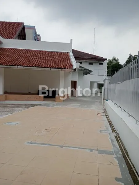 image GEDUNG LUAS TENDEAN (3)