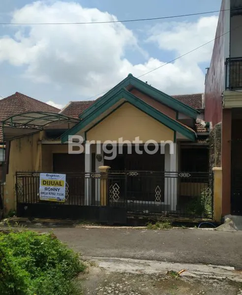 image RUMAH TINGGAL DIKAWASAN WISATA (1)