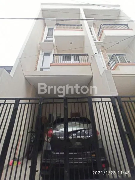 image RUMAH 3 LANTAI ROW 1 MOBIL TANJUNG DUREN DEKAT MAL CENTRAL PARK (1)