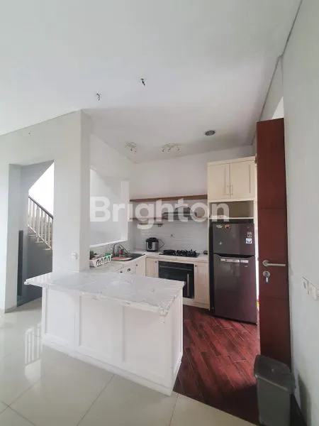 image RUMAH SIAP HUNI TERAWAT LINGKUNGAN NYAMAN DI CIMAHI (2)