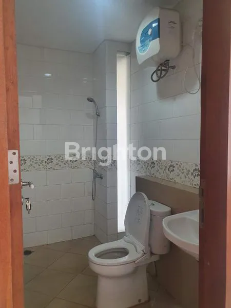 image RUMAH SIAP HUNI TERAWAT LINGKUNGAN NYAMAN DI CIMAHI (5)