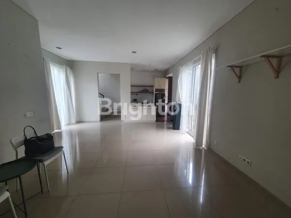 image RUMAH SIAP HUNI TERAWAT LINGKUNGAN NYAMAN DI CIMAHI (3)