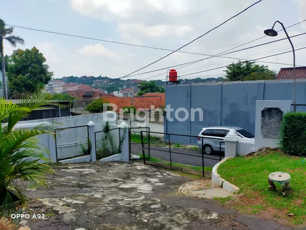 image RUMAH CANDI BARU SEMARANG HITUNG TANAH DI AREA PERUMAHAN MEWAH (3)