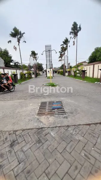 image DIJUAL TANAH + BANGUNAN HITUNG TANAH AREA SEDATI SIDOARJO (3)