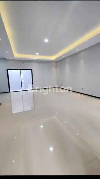 image RUMAH SUTOREJO  BARU GRES 2 LT  (5)