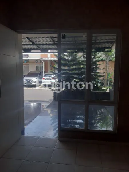 image RUMAH SUMMERLAND PARADISE SERPONG (3)