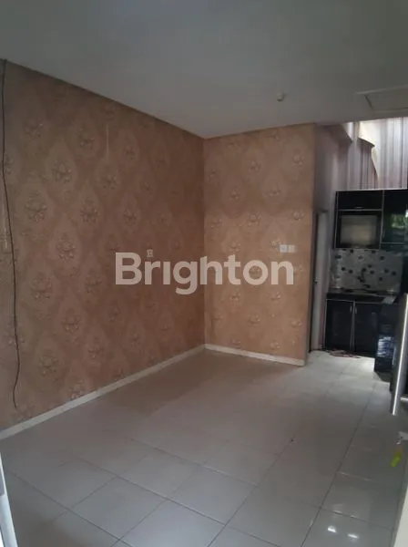 image RUMAH SUMMERLAND PARADISE SERPONG (8)