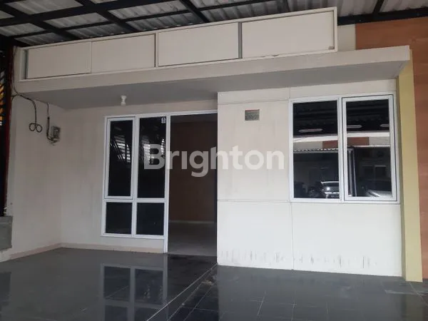 image RUMAH SUMMERLAND PARADISE SERPONG (4)