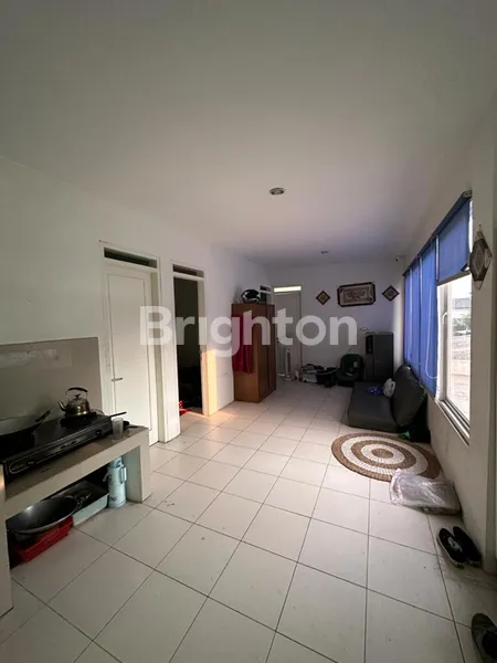 image GUDANG DAN KANTOR DAN TEMPAT TINGGAL 3 LANTAI DI CIJERAH (3)