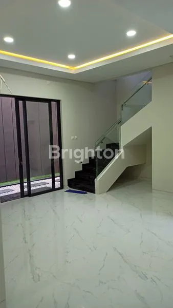 image RUMAH MINIMALIS TAMAN PUSPA RAYA CITRALAND GRESS DAN SIAP HUNI (6)