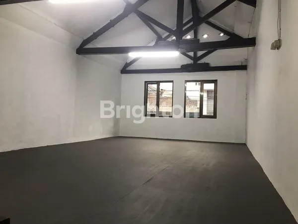 image RUKO 2 LANTAI UNTUK BISNIS TEKSTIL KAIN DLL (3)