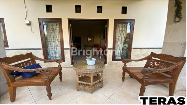 image RUMAH DI TAMAN GRIYA JIMBARAN  (3)