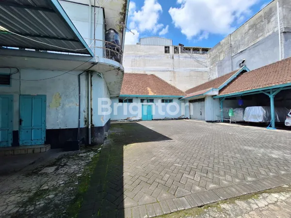 image DIJUAL RUMAH BELANDA JL BROMO KOTA MALANG (6)