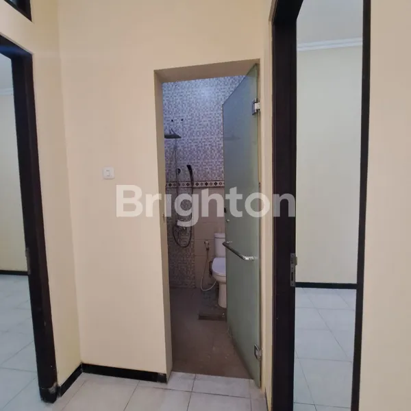 image RUMAH MURAH SIAP HUNI FULL FURMISHED DI GENTAN SUKOHARJO DEKAT DENGAN SOLOBARU (4)