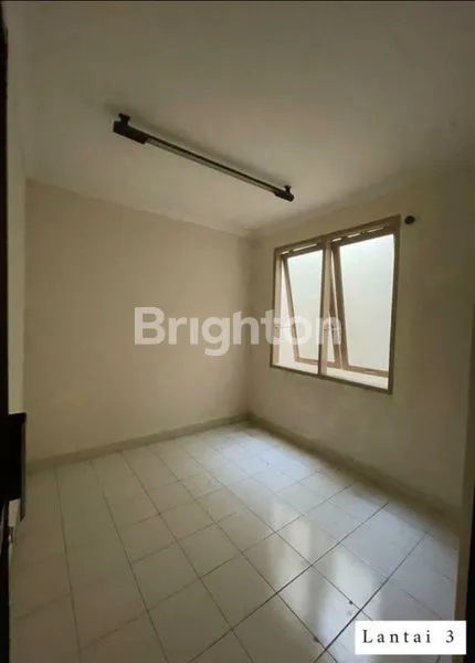 image RUKO BUKIT GADING 3.5 LANTAI (1)