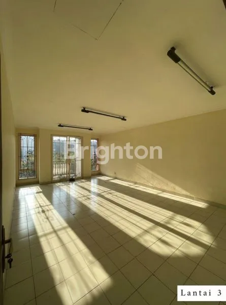 image RUKO BUKIT GADING 3.5 LANTAI (4)