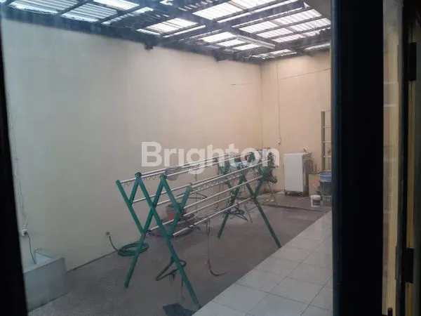 image RUMAH DI PERUMAHAN MERUYA JAKARTA BARAT (8)