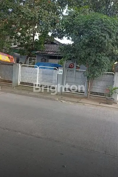 image RUMAH DI PERUMNAS 2 EMPU GANDRING KARAWACI TANGERANG (1)