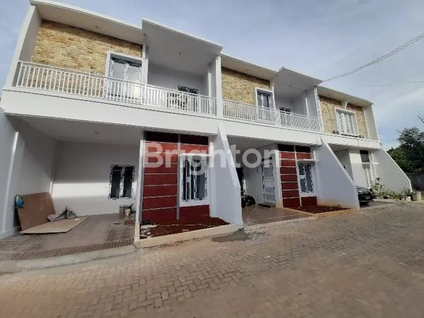 image RUMAH MODERN MINIMALIS LOKASI STRATEGIS DI TENGAH KOTA DEPOK (2)