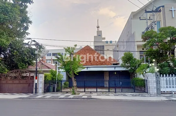 Gambar Property RUMAH SEBAGIAN (190M²) JL AMBENGAN SURABAYA