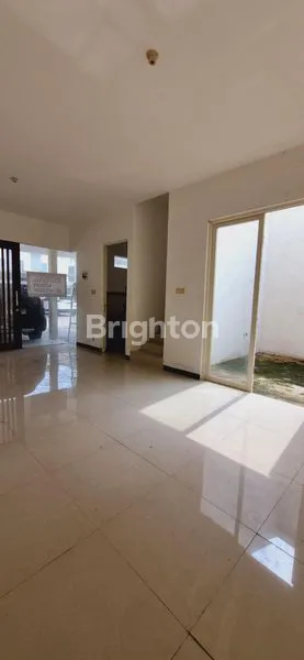 image RUMAH BUTUH CEPAT LAKU 2 LT DI DIAMOND PARK RESIDENCE SIDOARJO  (2)