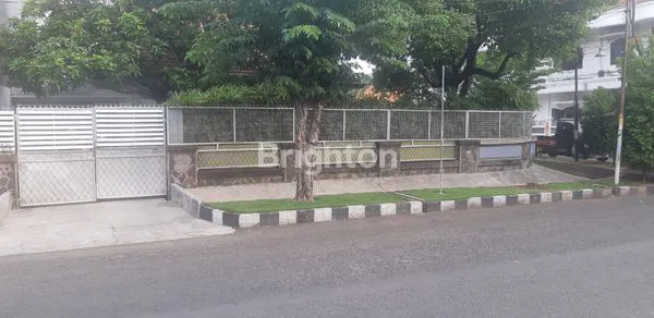 image RUMAH SIAP HUNI JALAN JOHOR SURABAYA UTARA (1)