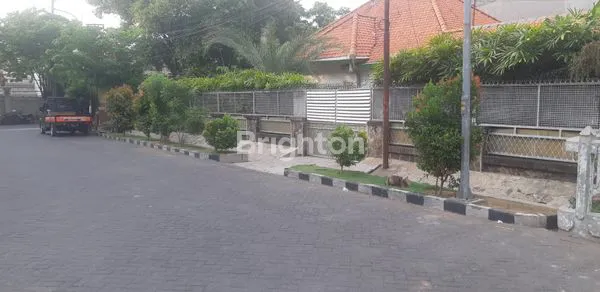 image RUMAH SIAP HUNI JALAN JOHOR SURABAYA UTARA (2)