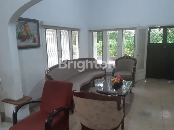 image RUMAH SIAP HUNI JALAN JOHOR SURABAYA UTARA (6)