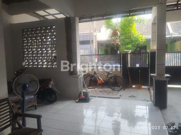 image RUMAH 1.5 LANTAI DEKAT EXIT TOL SIDOARJO (6)
