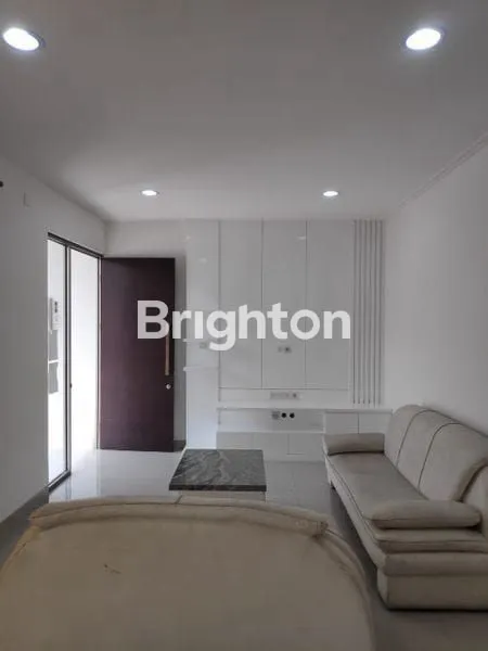 image RUMAH PIK2 8X10 FURNISHED!! (3)