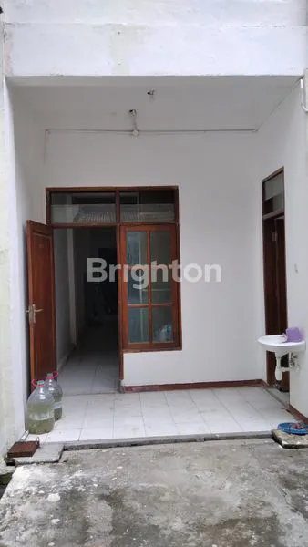 image DISEWAKAN RUKO RAYA DARMO PERMAI TIMUR (4)