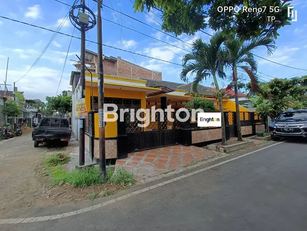 image RUMAH MINIMALIS MODERN SAWOJAJAR  (5)