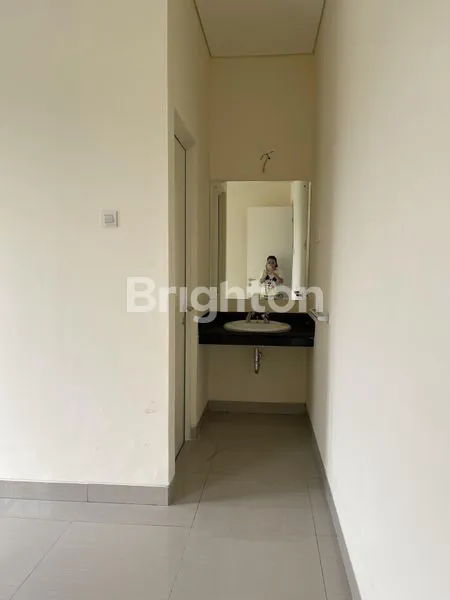 image RUMAH BAGUS DALAM CLUSTER DI HARAPAN INDAH BEKASI (8)