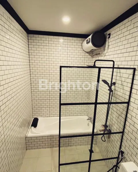 image RUMAH MEWAH LOKASI STRATEGIS SELANGKAH TOL BRIGIF GANDUL (8)