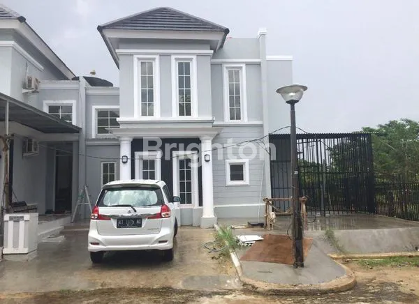 RUMAH CANTIK DAN NYAMAN CITRALAND