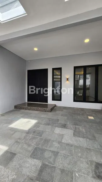 image RUMAH GRESS 2 LANTAI -DEKAT ITS SUTEREJO (2)